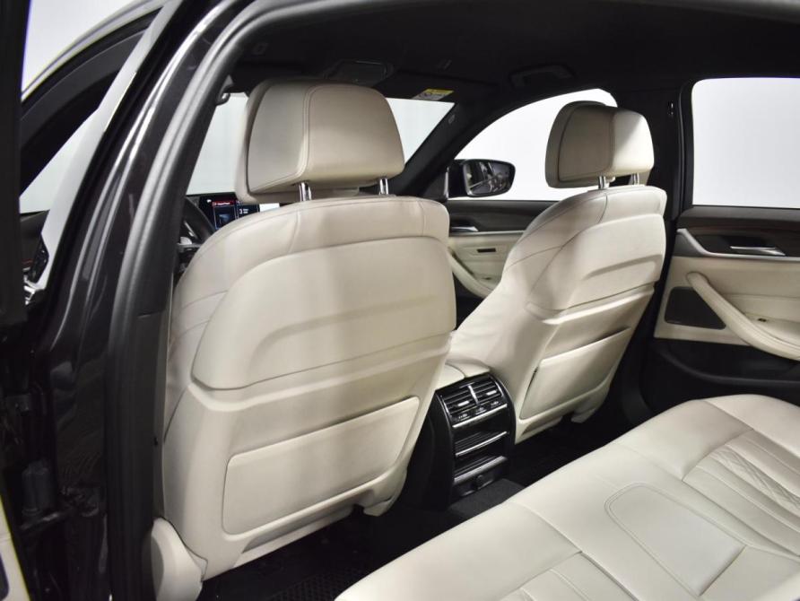 BMW 5 серии VII (G30/G31/G38) Казань  - изображение 17