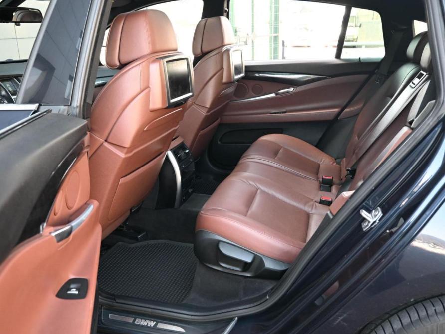 BMW 5 серии VI (F10/F11/F07) Новороссийск  - изображение 11