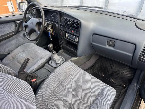 Opel Omega A с пробегом 1988 года, цена 165 000 рублей, 199431 км, седан, Автокод Объявления