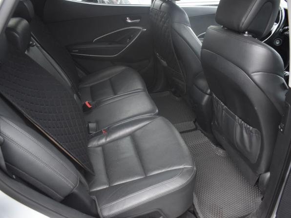 Hyundai Santa Fe III Рестайлинг с пробегом 2017 года, цена 1 960 000 рублей, 137088 км, внедорожник, Автокод Объявления