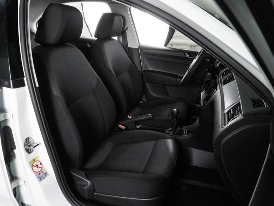 Skoda Rapid I Рестайлинг Воронеж  - изображение 8