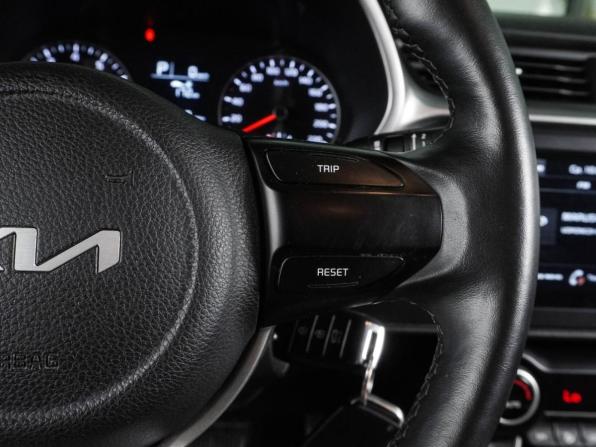 Kia Rio IV Рестайлинг с пробегом 2021 года, цена 1 644 000 рублей, 94723 км, седан, Автокод Объявления