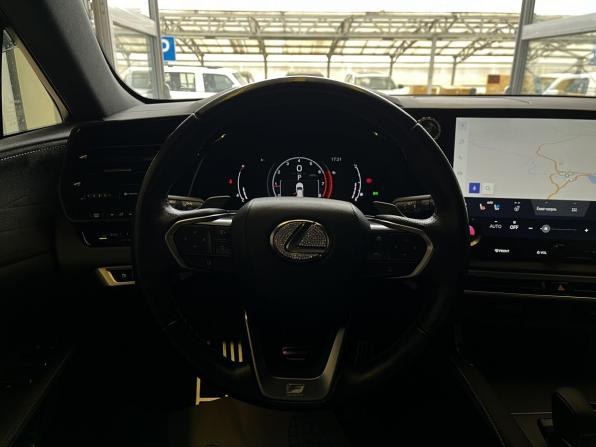Lexus RX V с пробегом 2023 года, цена 8 250 000 рублей, 36500 км, внедорожник, Автокод Объявления