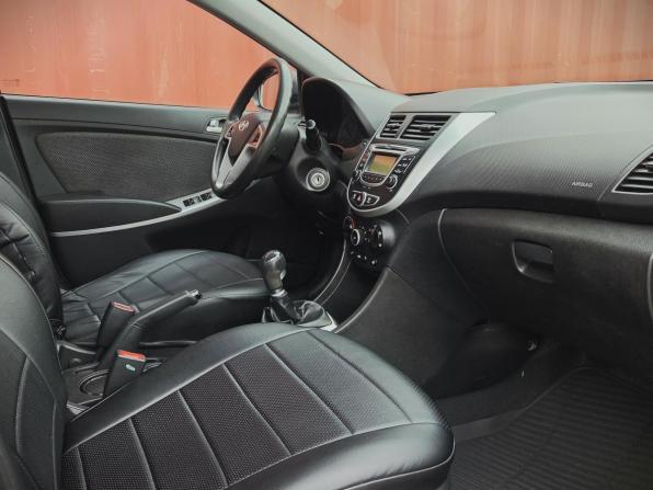 Hyundai Solaris I с пробегом 2013 года, цена 615 000 рублей, 237500 км, седан, Автокод Объявления
