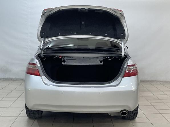 Toyota Camry VI (XV40) Рестайлинг с пробегом 2010 года, цена 990 000 рублей, 182422 км, седан, Автокод Объявления