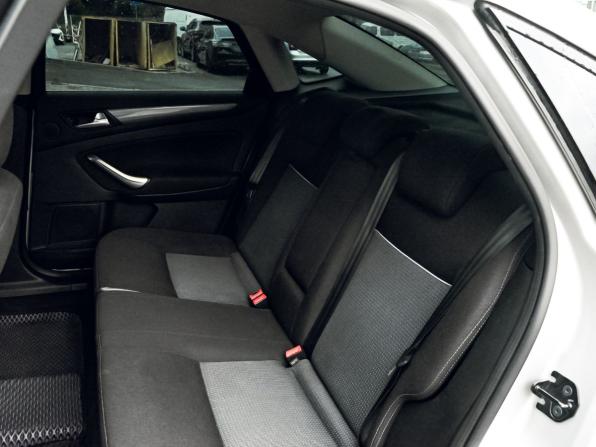Ford Mondeo IV Рестайлинг с пробегом 2012 года, цена 915 000 рублей, 168874 км, седан, Автокод Объявления