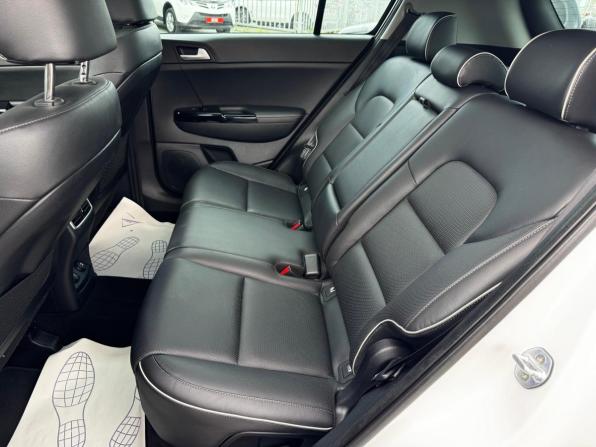Kia Sportage IV Рестайлинг с пробегом 2018 года, цена 2 470 000 рублей, 86000 км, внедорожник, Автокод Объявления