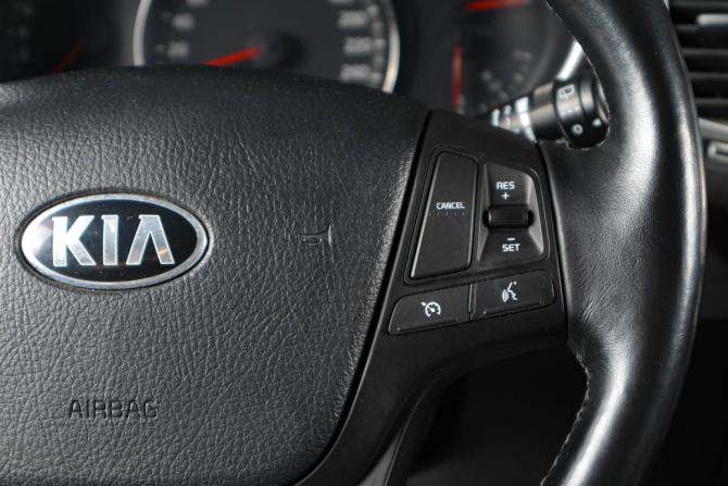 Kia Sorento II Рестайлинг с пробегом 2014 года, цена 1 979 000 рублей, 181000 км, внедорожник, Автокод Объявления