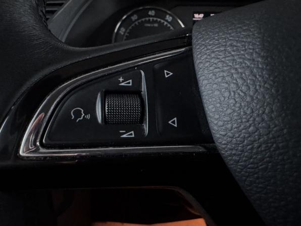 Skoda Superb III с пробегом 2017 года, цена 2 096 000 рублей, 122300 км, лифтбек, Автокод Объявления
