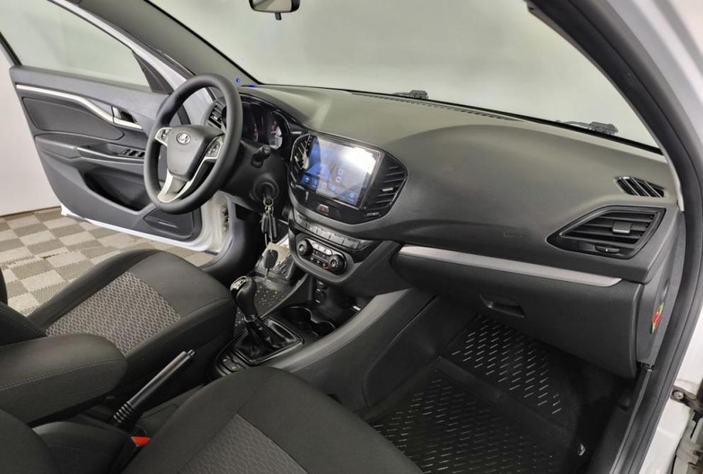 Lada (ВАЗ) Vesta I Нижний Новгород  - изображение 10