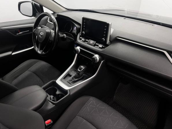 Toyota RAV4 V (XA50) с пробегом 2020 года, цена 2 636 000 рублей, 157713 км, внедорожник, Автокод Объявления