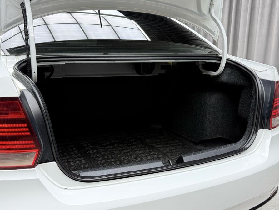 Volkswagen Polo V Рестайлинг Ижевск  - изображение 8