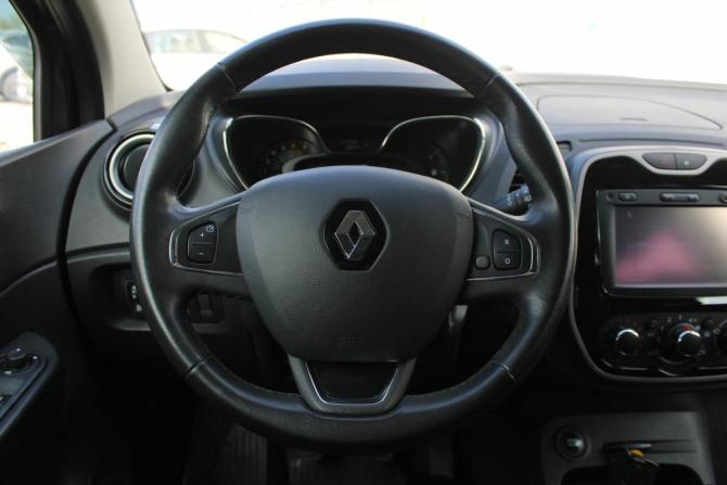 Renault Kaptur I с пробегом 2016 года, цена 1 200 000 рублей, 137000 км, внедорожник, Автокод Объявления