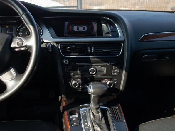 Audi A4 IV (B8) Рестайлинг с пробегом 2012 года, цена 1 280 000 рублей, 203020 км, седан, Автокод Объявления