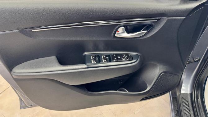 Kia Rio IV с пробегом 2018 года, цена 1 440 000 рублей, 88988 км, седан, Автокод Объявления