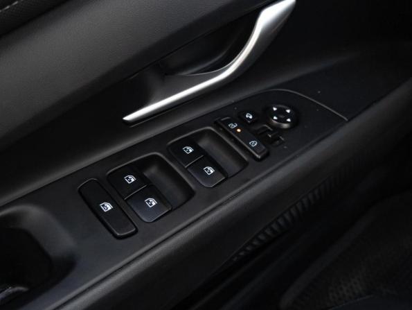 Hyundai Elantra VII (CN7) Рестайлинг с пробегом 2023 года, цена 2 070 000 рублей, 48846 км, седан, Автокод Объявления