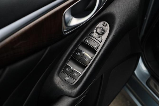 Infiniti Q50 I с пробегом 2014 года, цена 1 590 000 рублей, 175672 км, седан, Автокод Объявления