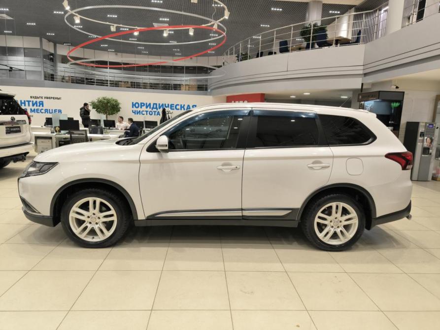 Mitsubishi Outlander III Рестайлинг 2 Казань  - изображение 10