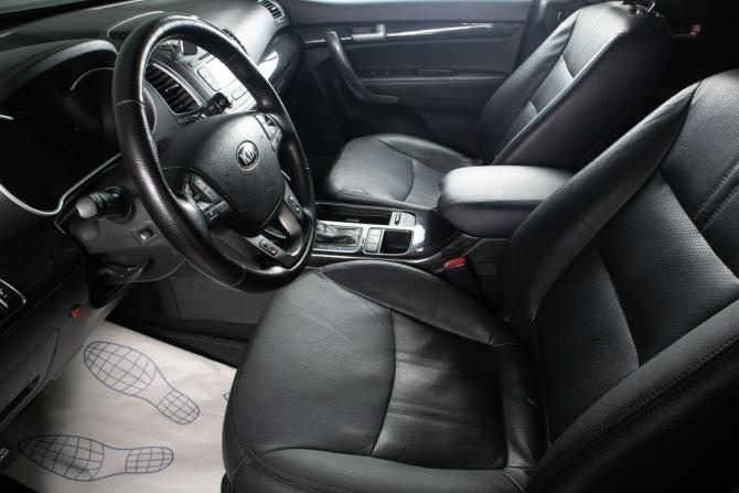 Kia Sorento II Рестайлинг с пробегом 2014 года, цена 1 799 000 рублей, 241919 км, внедорожник, Автокод Объявления