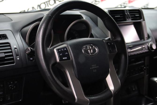 Toyota Land Cruiser Prado 150 Series с пробегом 2013 года, цена 2 465 650 рублей, 327780 км, внедорожник, Автокод Объявления