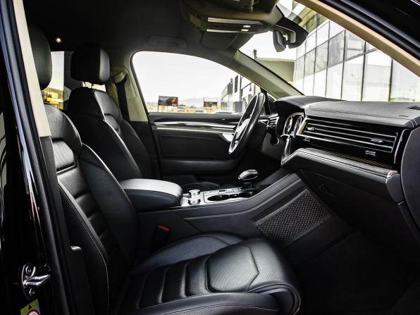 Volkswagen Touareg III с пробегом 2018 года, цена 4 870 000 рублей, 110354 км, внедорожник, Автокод Объявления