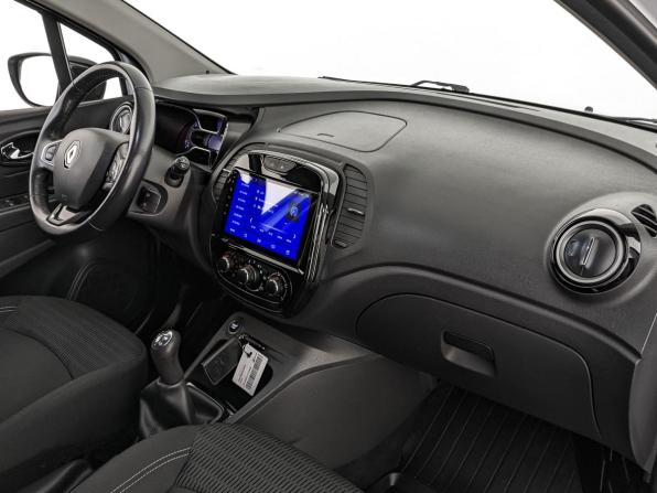 Renault Kaptur I с пробегом 2017 года, цена 1 350 000 рублей, 83027 км, внедорожник, Автокод Объявления