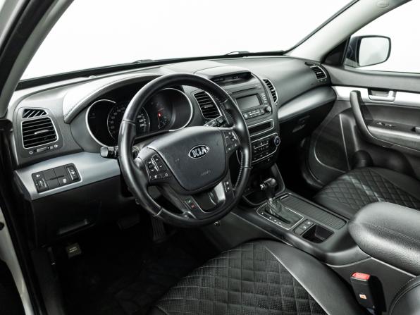 Kia Sorento II Рестайлинг с пробегом 2014 года, цена 1 549 700 рублей, 153635 км, внедорожник, Автокод Объявления