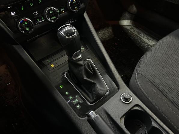 Skoda Octavia III (A7) Рестайлинг с пробегом 2019 года, цена 2 020 000 рублей, 117000 км, лифтбек, Автокод Объявления