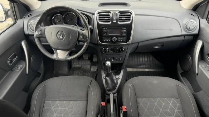 Renault Sandero II с пробегом 2016 года, цена 850 000 рублей, 132776 км, хэтчбек, Автокод Объявления