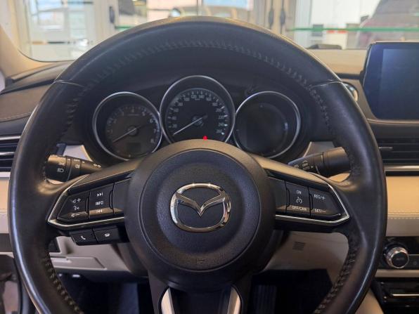 Mazda 6 III (GJ) Рестайлинг 2 с пробегом 2019 года, цена 2 250 000 рублей, 121100 км, седан, Автокод Объявления