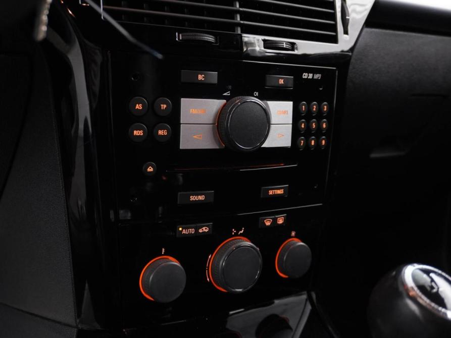 Opel Astra H Рестайлинг Москва  - изображение 13