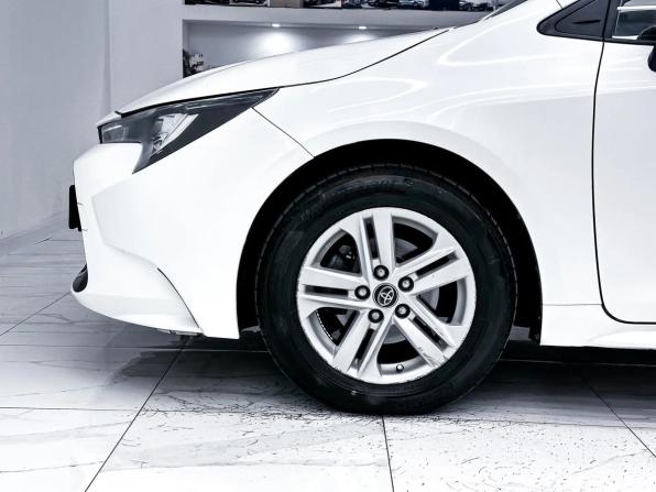 Toyota Levin XII (E210) с пробегом 2020 года, цена 2 000 000 рублей, 101510 км, седан, Автокод Объявления