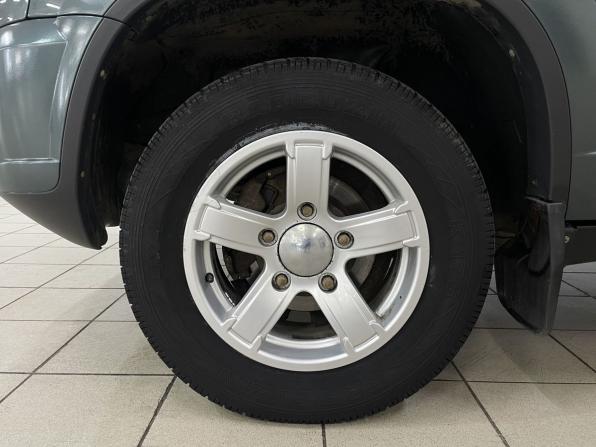 Chevrolet Niva I Рестайлинг с пробегом 2017 года, цена 900 000 рублей, 97312 км, внедорожник, Автокод Объявления