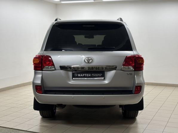 Toyota Land Cruiser 200 Series Рестайлинг 1 с пробегом 2012 года, цена 3 449 000 рублей, 212852 км, внедорожник, Автокод Объявления
