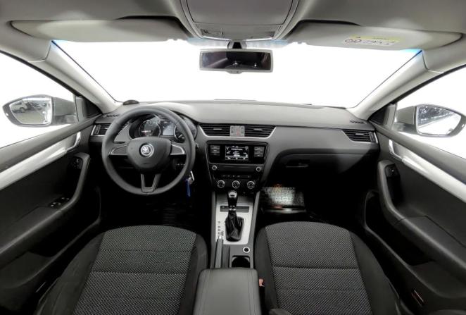 Skoda Octavia III (A7) с пробегом 2016 года, цена 1 000 000 рублей, 223130 км, лифтбек, Автокод Объявления