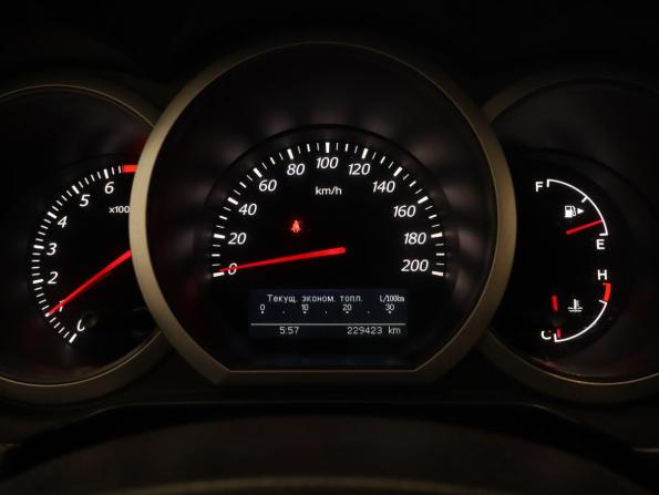 Suzuki Grand Vitara II Рестайлинг с пробегом 2010 года, цена 740 000 рублей, 229421 км, внедорожник, Автокод Объявления