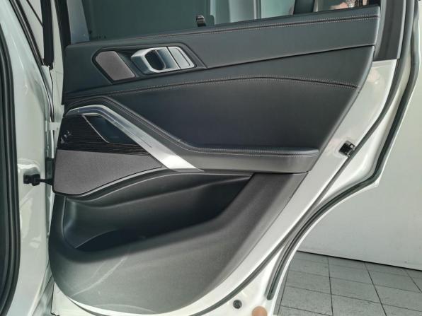 BMW X6 III (G06) Рестайлинг с пробегом 2024 года, цена 12 750 000 рублей, 13048 км, внедорожник, Автокод Объявления
