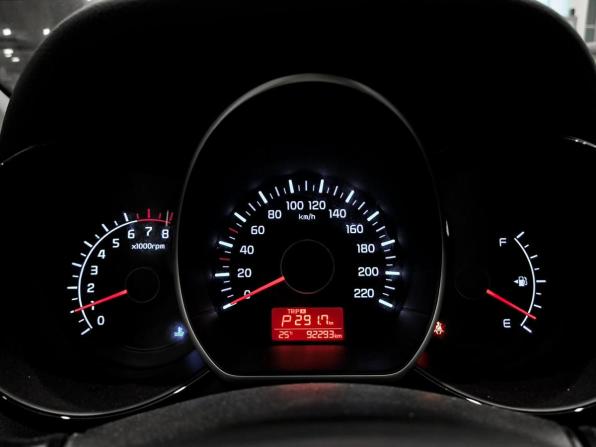 Kia Rio III Рестайлинг с пробегом 2017 года, цена 1 230 000 рублей, 92292 км, седан, Автокод Объявления