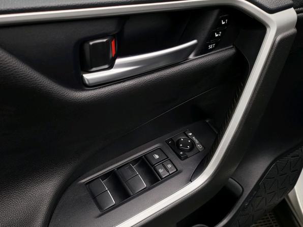 Toyota RAV4 V (XA50) с пробегом 2020 года, цена 3 559 000 рублей, 113459 км, внедорожник, Автокод Объявления