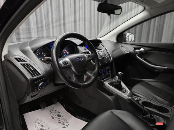 Ford Focus III с пробегом 2012 года, цена 730 000 рублей, 143000 км, хэтчбек, Автокод Объявления