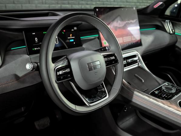 Geely Galaxy M7 с пробегом 2026 года, цена 3 815 000 рублей, 41 км, внедорожник, Автокод Объявления