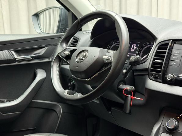 Skoda Karoq I с пробегом 2021 года, цена 2 629 000 рублей, 30121 км, внедорожник, Автокод Объявления
