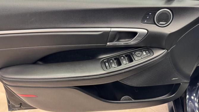 Hyundai Sonata VIII (DN8) с пробегом 2020 года, цена 2 440 000 рублей, 45037 км, седан, Автокод Объявления