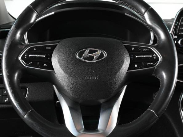 Hyundai Santa Fe IV с пробегом 2018 года, цена 2 519 000 рублей, 174798 км, внедорожник, Автокод Объявления