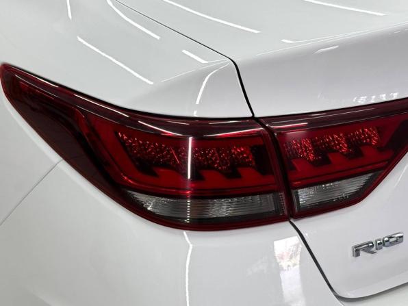 Kia Rio IV Рестайлинг с пробегом 2021 года, цена 1 769 900 рублей, 103471 км, седан, Автокод Объявления