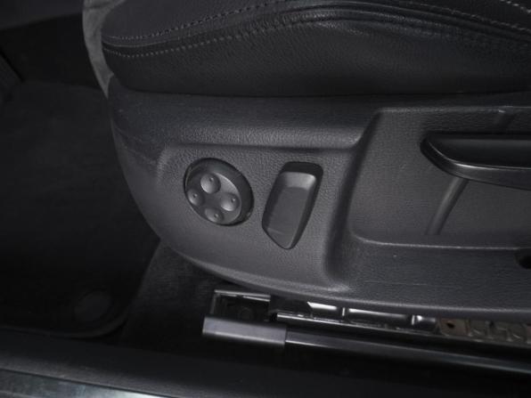 Volkswagen Passat CC I Рестайлинг с пробегом 2012 года, цена 900 000 рублей, 297514 км, седан, Автокод Объявления
