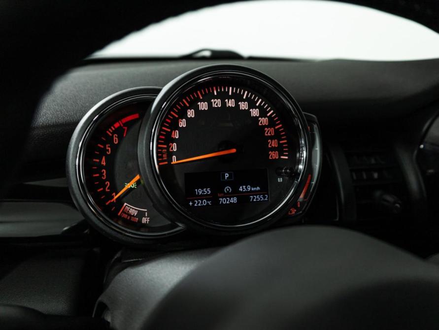 Mini Hatch III (F55/F56) Рестайлинг Санкт-Петербург  - изображение 12