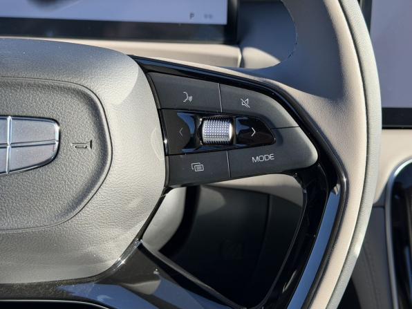 Geely Atlas II с пробегом 2026 года, цена 3 250 000 рублей, 25 км, внедорожник, Автокод Объявления
