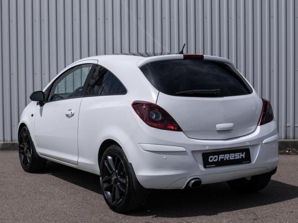 Opel Corsa D Рестайлинг II с пробегом 2012 года, цена 849 000 рублей, 93110 км, хэтчбек, Автокод Объявления