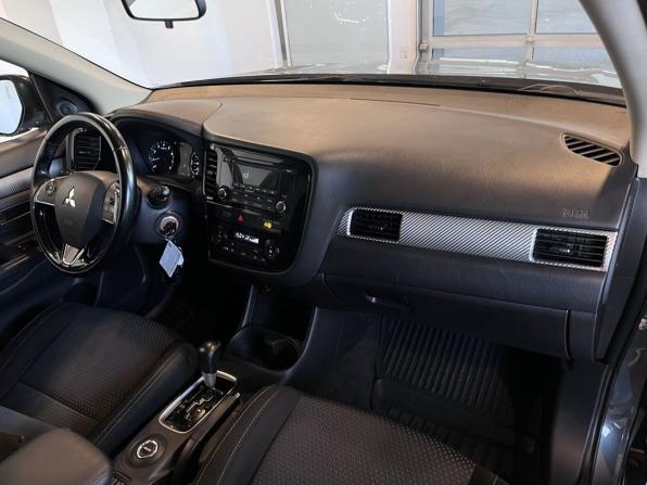 Mitsubishi Outlander III Рестайлинг 2 с пробегом 2016 года, цена 1 855 000 рублей, 117740 км, внедорожник, Автокод Объявления